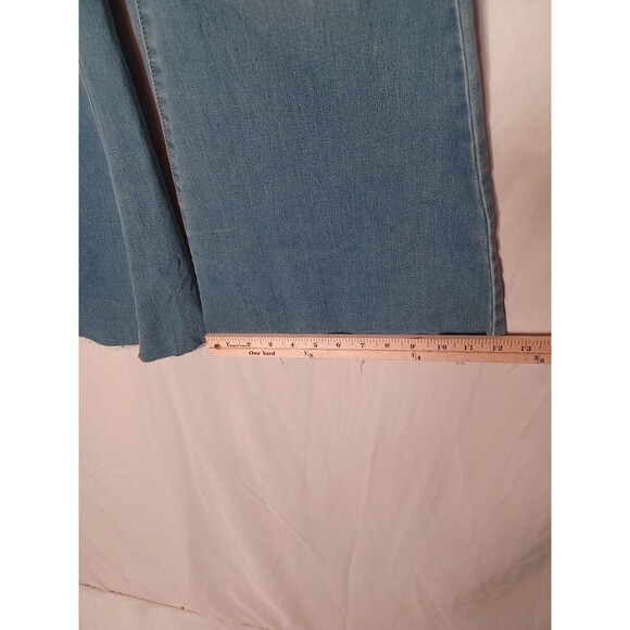 FREE PEOPLE Flare Jeans SIZE 28 - Picture 4 of 7